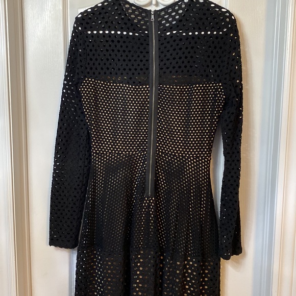 BCBG MaXAZRIA Black Mesh Lace Kyla Dress Size Large - Picture 4 of 4